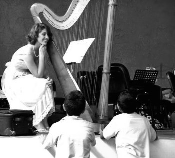 35705_1253823944454_2878659_n